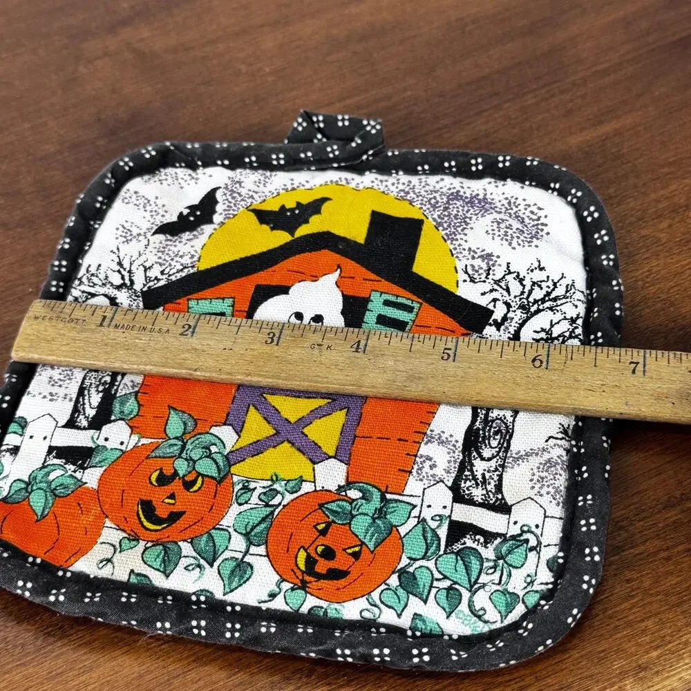 Vintage Halloween Pot Holder Barn Pumpkins Bats Ghost Novelty Fun